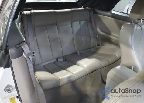 2002 Toyota Camry Solara Sle V6 z USA, uszkodzony, nr VIN 2T1FF28P92C598748